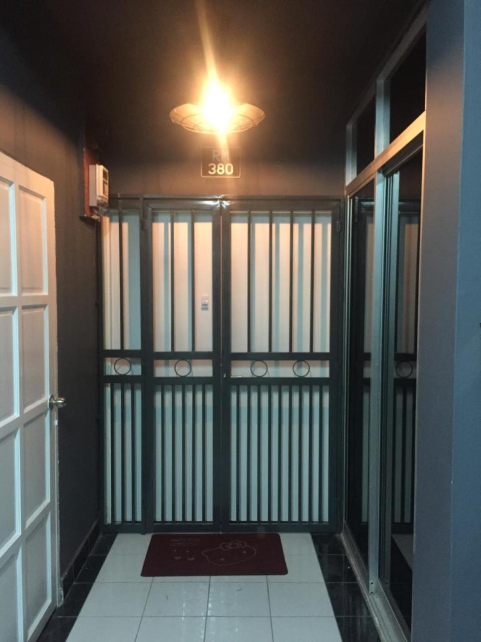 Apartament  Bandar Seri Begawan Zewnętrze zdjęcie